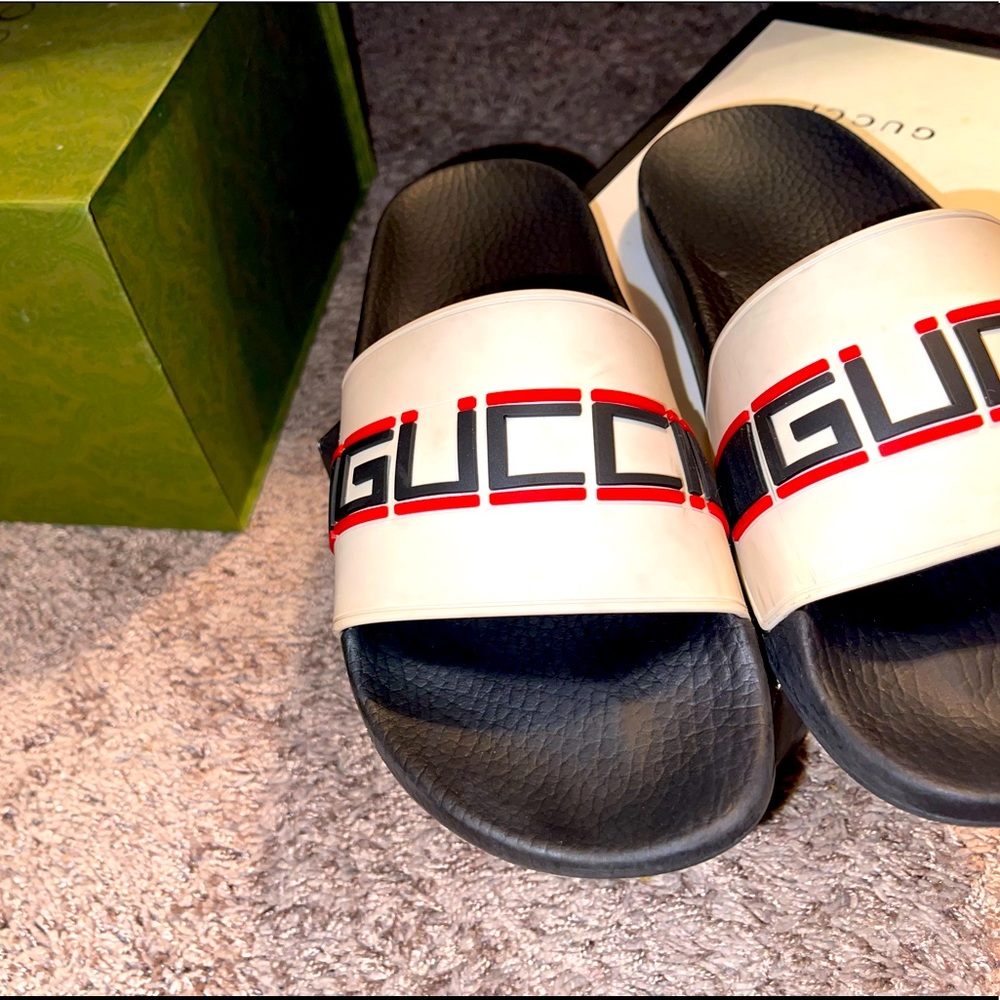Gucci slide